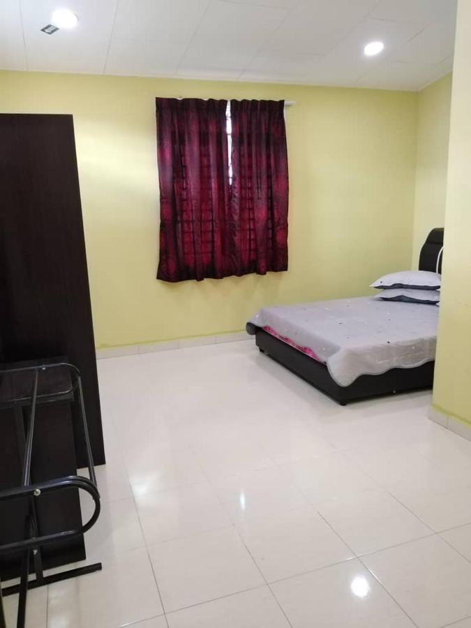 Farisha Homestay Άλορ Σταρ Εξωτερικό φωτογραφία