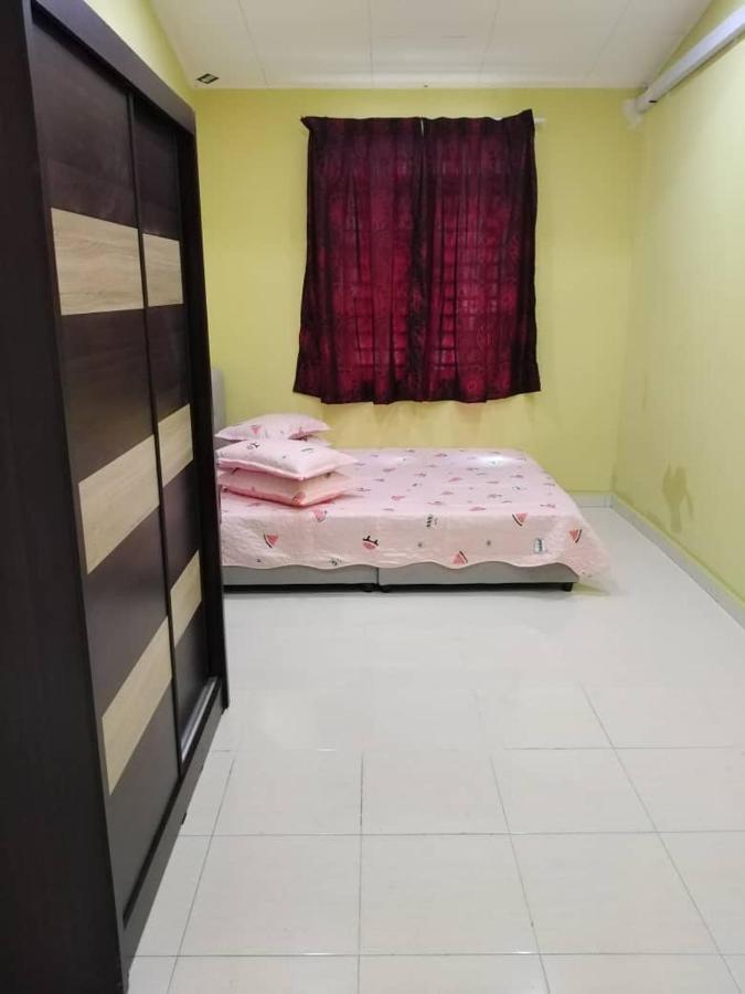 Farisha Homestay Άλορ Σταρ Εξωτερικό φωτογραφία