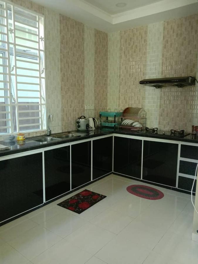 Farisha Homestay Άλορ Σταρ Εξωτερικό φωτογραφία